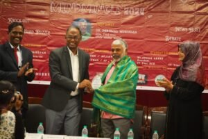 நெருங்கிச் செல்லும் அனுபவம்